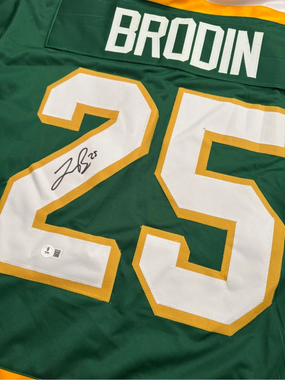 Jonas Brodin Autographed Pro-Style Alternate Jersey Minnesota Wild Beckett
